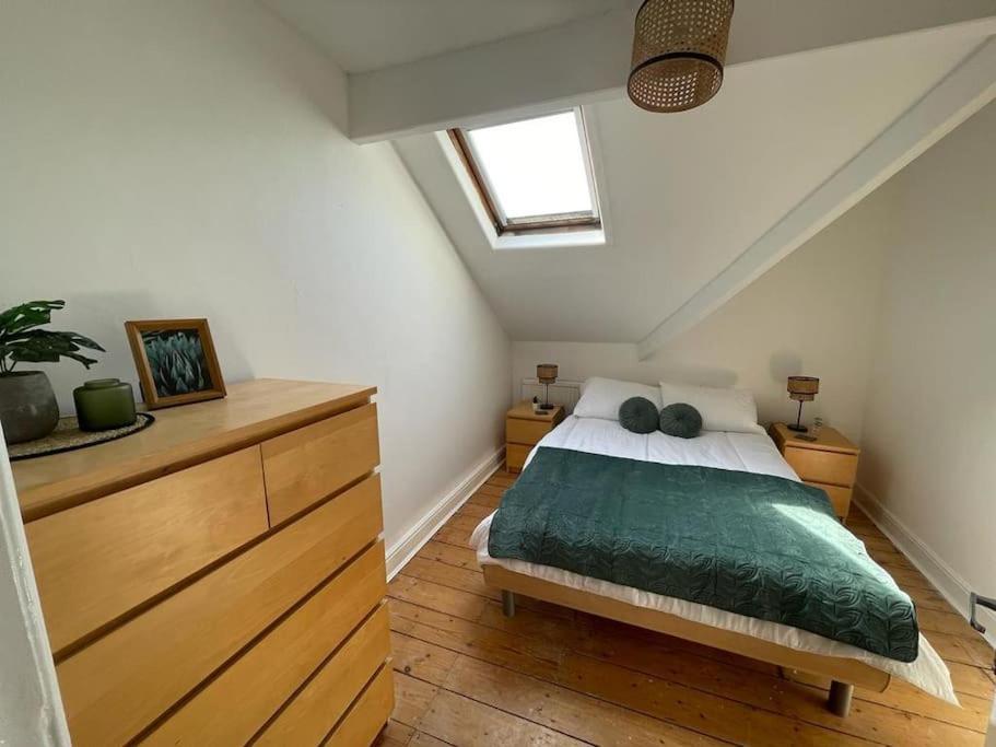 3 Bed Flat Near To Cardiff And Cardiff Bay Lägenhet Exteriör bild